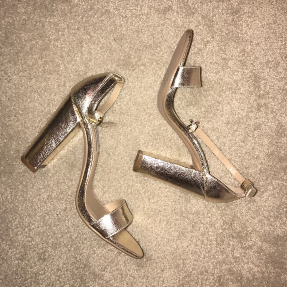 Steve Madden gold heels